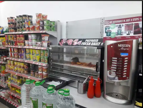 See Why You Should Be Careful When Buying Food From A Restaurant. Photos